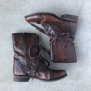 Steve Madden “Troopa” Boot • size 8